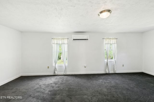 2535 Chapman Hwy, Sevierville, TN 37876