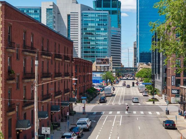 609 S 9th Street 8, Minneapolis, MN 55404