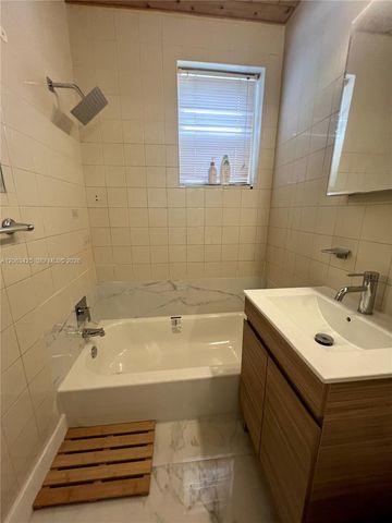 9350 E Bay Harbor Drive 6, Bay Harbor Islands, FL 33154