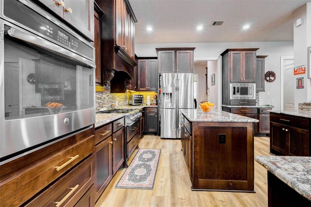 26927 Shoal Glen Lane, Katy, TX 77494