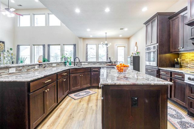26927 Shoal Glen Lane, Katy, TX 77494