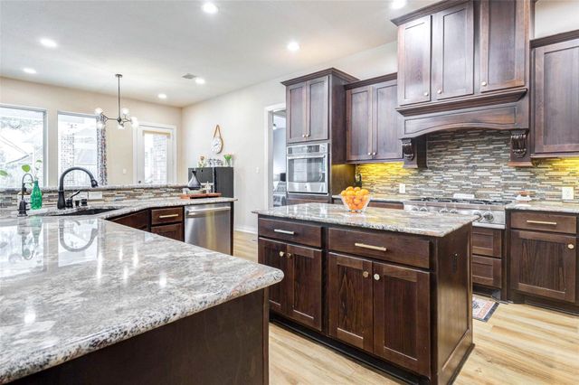 26927 Shoal Glen Lane, Katy, TX 77494