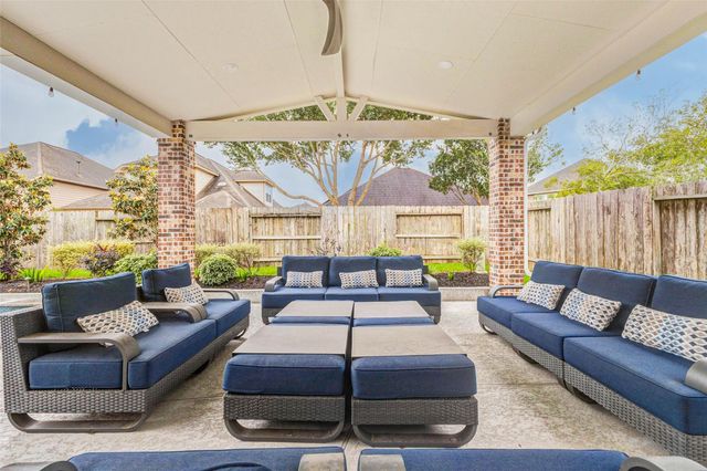 26927 Shoal Glen Lane, Katy, TX 77494