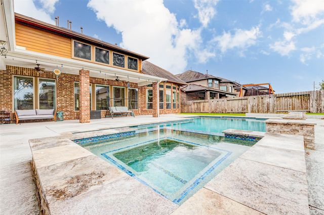 26927 Shoal Glen Lane, Katy, TX 77494