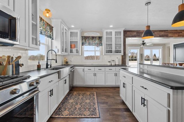 4292 STAGECOACH ROAD, Green Bay, WI 54311