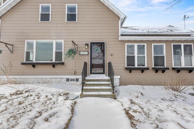4292 STAGECOACH ROAD, Green Bay, WI 54311