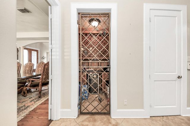 5701 Sugar Hill Drive, Houston, TX 77057