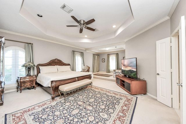 5701 Sugar Hill Drive, Houston, TX 77057