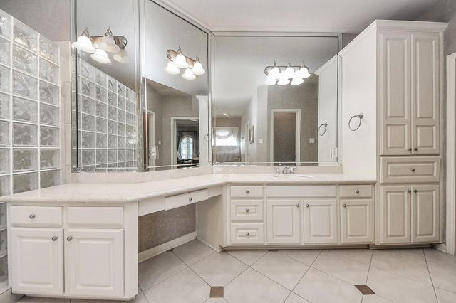 5701 Sugar Hill Drive, Houston, TX 77057