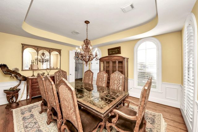 5701 Sugar Hill Drive, Houston, TX 77057