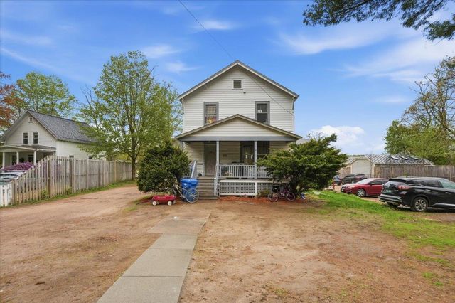 76 Ethan Allen Parkway, Burlington, VT 05408