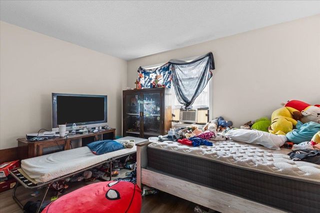 76 Ethan Allen Parkway, Burlington, VT 05408