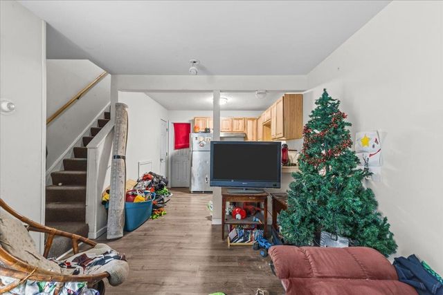 76 Ethan Allen Parkway, Burlington, VT 05408