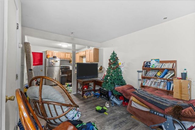 76 Ethan Allen Parkway, Burlington, VT 05408