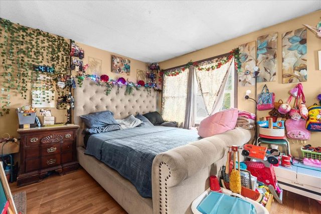 76 Ethan Allen Parkway, Burlington, VT 05408
