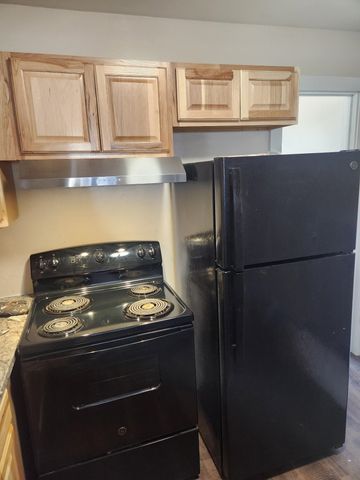 76 Ethan Allen Parkway, Burlington, VT 05408