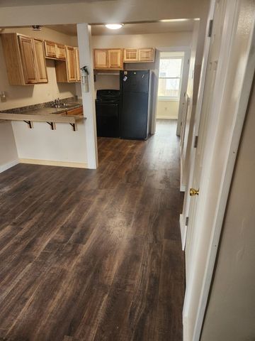 76 Ethan Allen Parkway, Burlington, VT 05408