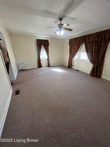 889 W Hwy 44, Shepherdsville, KY 40165