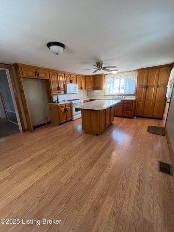 889 W Hwy 44, Shepherdsville, KY 40165