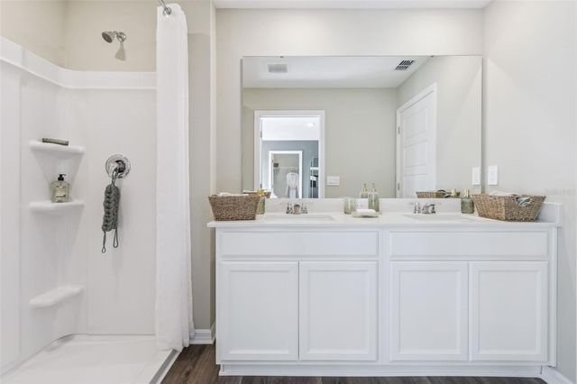 1385 JUNE LAKE LOOP, Haines City, FL 33844