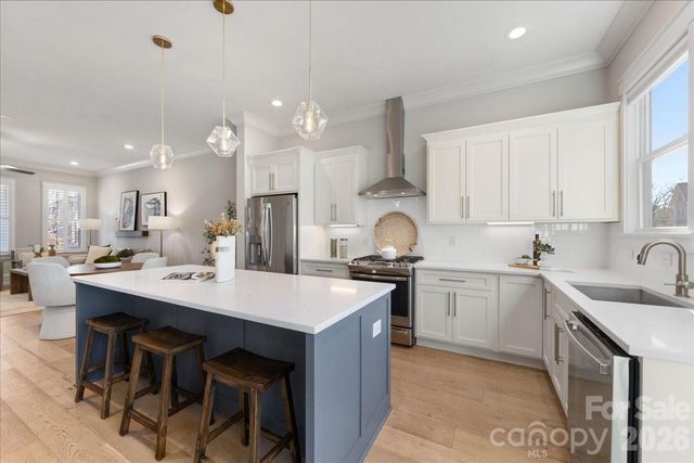 2731 Kilgo Way, Charlotte, NC 28205