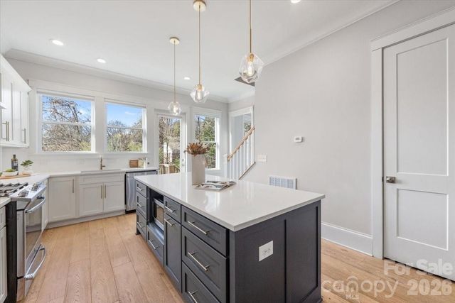 2731 Kilgo Way, Charlotte, NC 28205