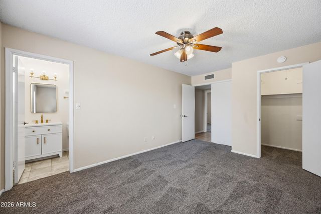 2216 W STRAFORD Drive, Chandler, AZ 85224