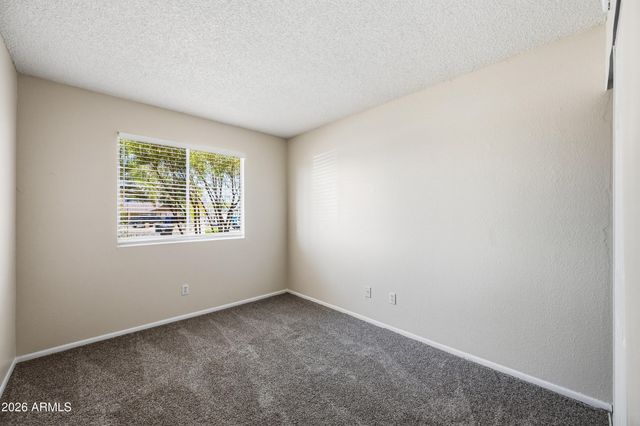2216 W STRAFORD Drive, Chandler, AZ 85224
