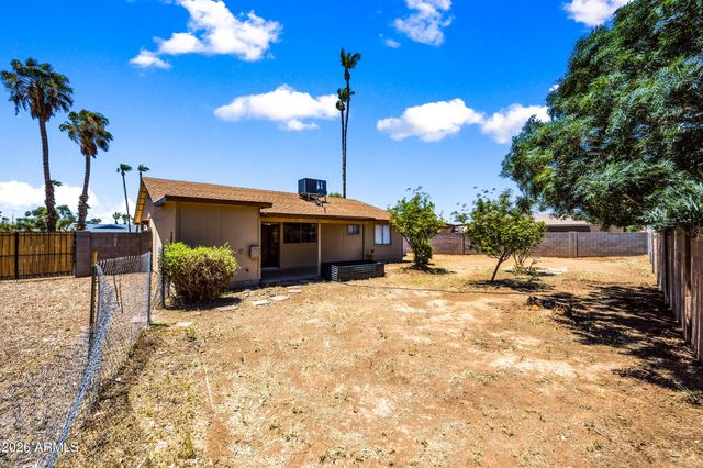 2216 W STRAFORD Drive, Chandler, AZ 85224