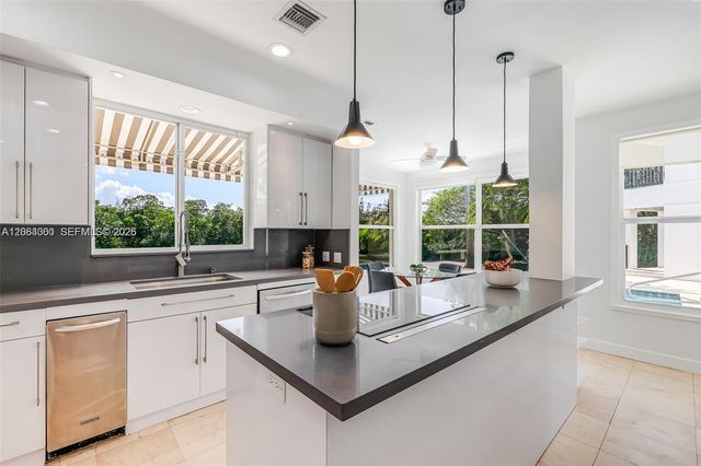 184 Paloma Drive, Coral Gables, FL 33143