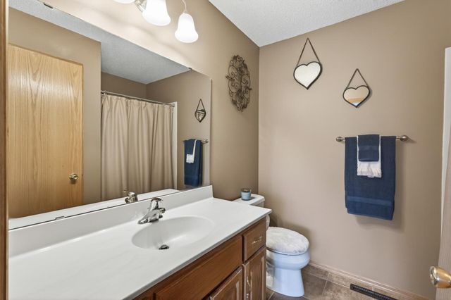 5420 100th Lane N, Brooklyn Park, MN 55443