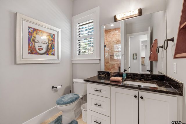 9276 Villas Ct, Tyler, TX 75703