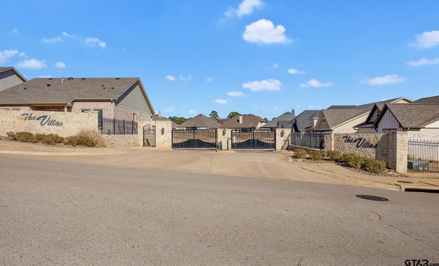 9276 Villas Ct, Tyler, TX 75703