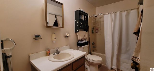 12721 State Route 121 S, New Concord, KY 42076