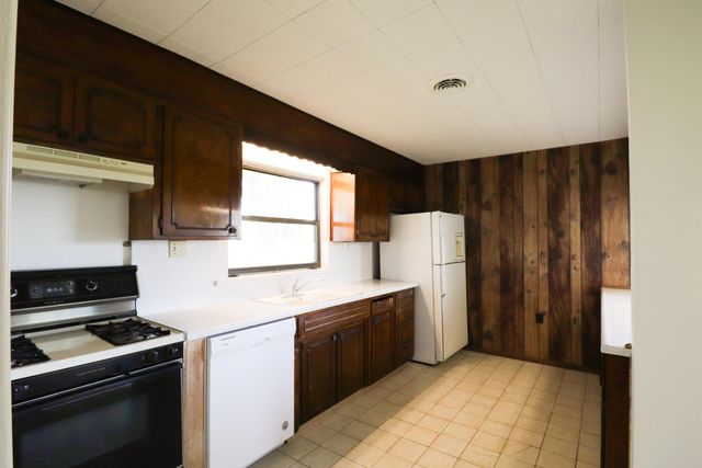 4127 Marfargoa Rd, Stockton, CA 95215