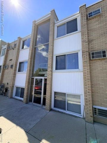 4913 Crooks Roa Crooks Road G5, Royal Oak, MI 48073