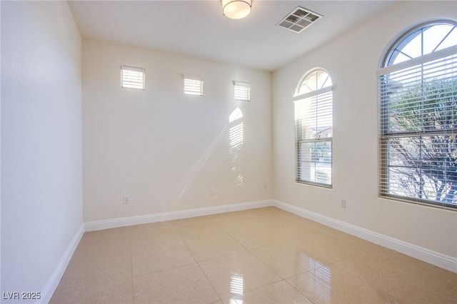 7230 Estonian Place, Las Vegas, NV 89113