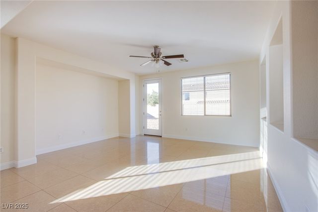 7230 Estonian Place, Las Vegas, NV 89113