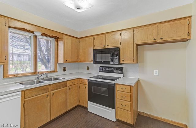 22755 Mayfair Avenue, Minerva, OH 44657