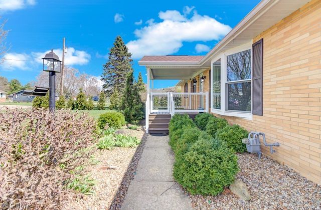 22755 Mayfair Avenue, Minerva, OH 44657