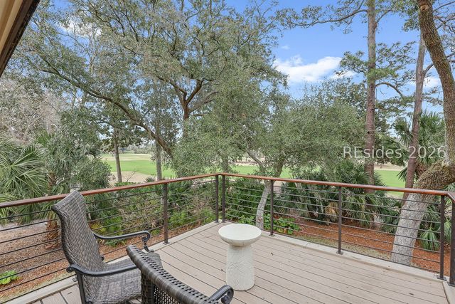 18 Leamington Ln, Hilton Head Island, SC 29928