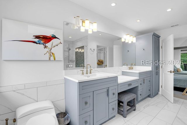 18 Leamington Ln, Hilton Head Island, SC 29928