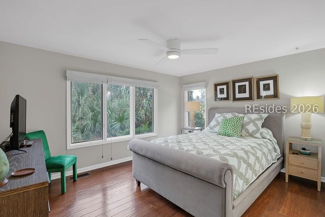 18 Leamington Ln, Hilton Head Island, SC 29928