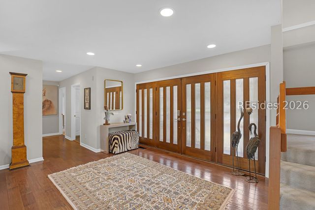 18 Leamington Ln, Hilton Head Island, SC 29928