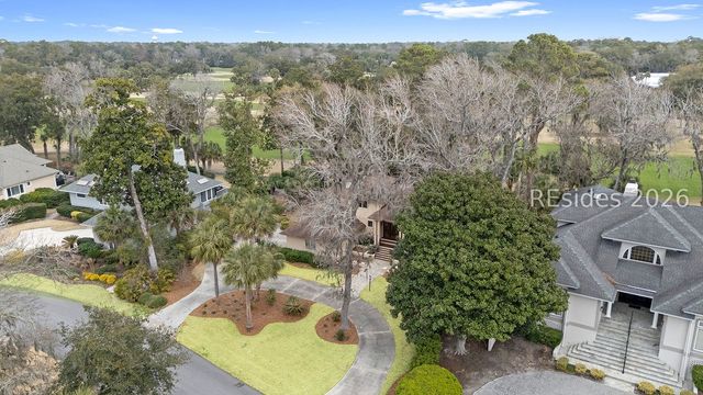 18 Leamington Ln, Hilton Head Island, SC 29928