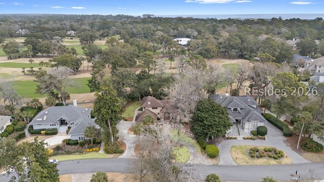 18 Leamington Ln, Hilton Head Island, SC 29928