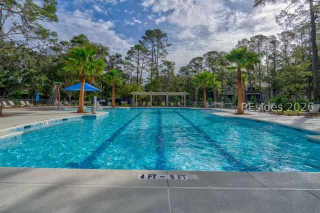 18 Leamington Ln, Hilton Head Island, SC 29928