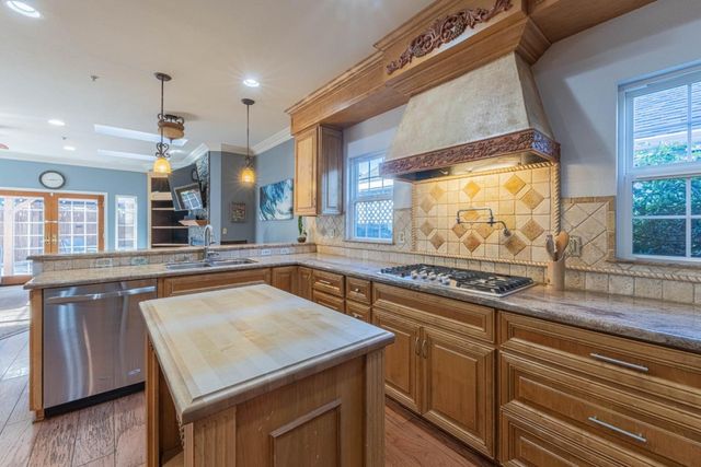 967 Hancock Street, Salinas, CA 93906