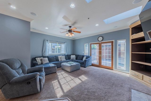 967 Hancock Street, Salinas, CA 93906