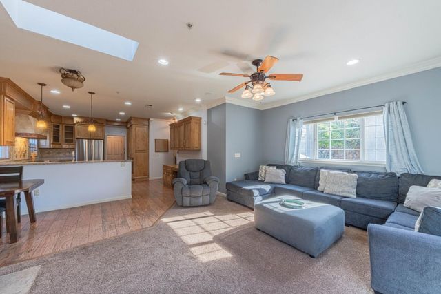 967 Hancock Street, Salinas, CA 93906